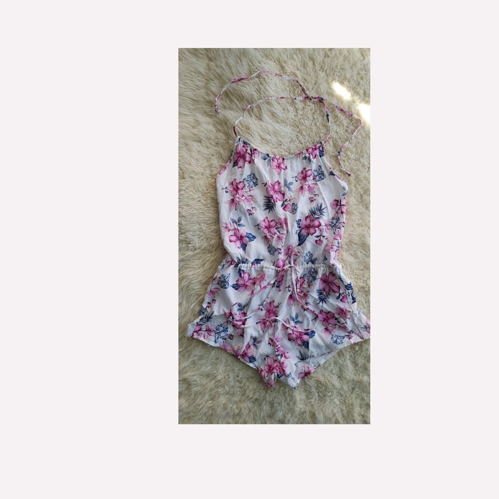 RARE Frankie's Bikinis Floral Romper XS